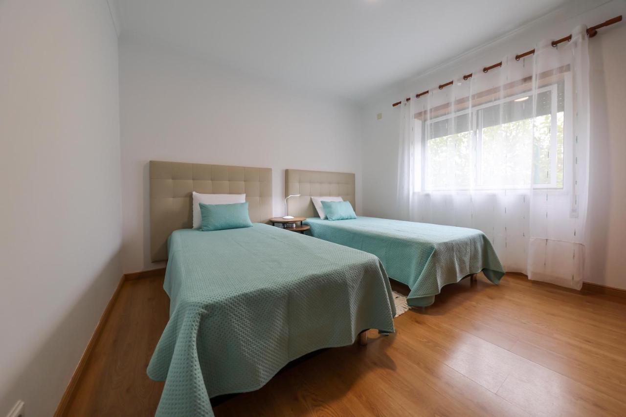 Casas Com Amoras In Serra Da Pescaria Famalicão Exteriör bild