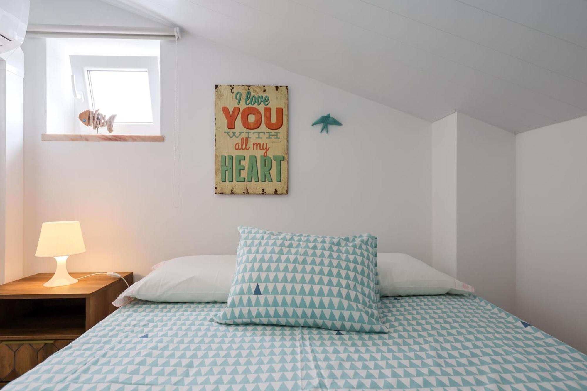 Casas Com Amoras In Serra Da Pescaria Famalicão Exteriör bild